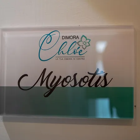 Dimora Chloe Bed & Breakfast 4*