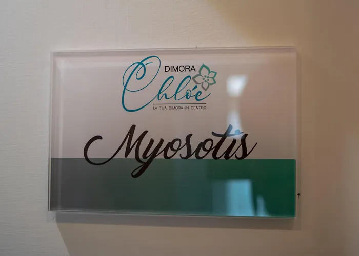 Dimora Chloe Bed & Breakfast 4*